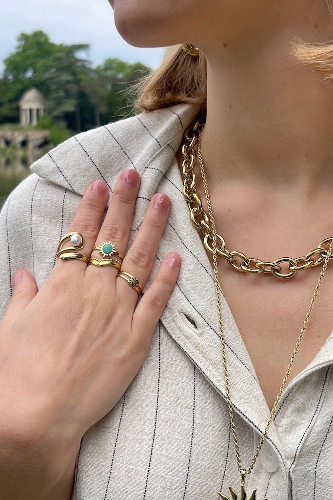 Bague dorée Solina – Éclat solaire et pierre turquoise