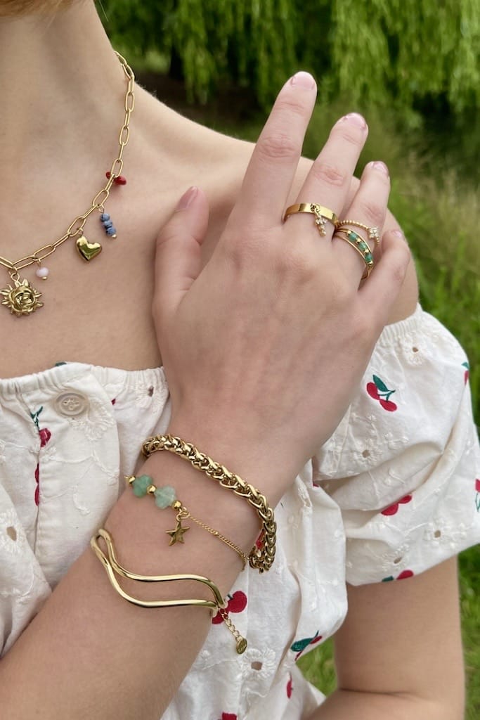 bracelet Aïna trèfle vert - Pierres vertes en forme de trèfles stylisés