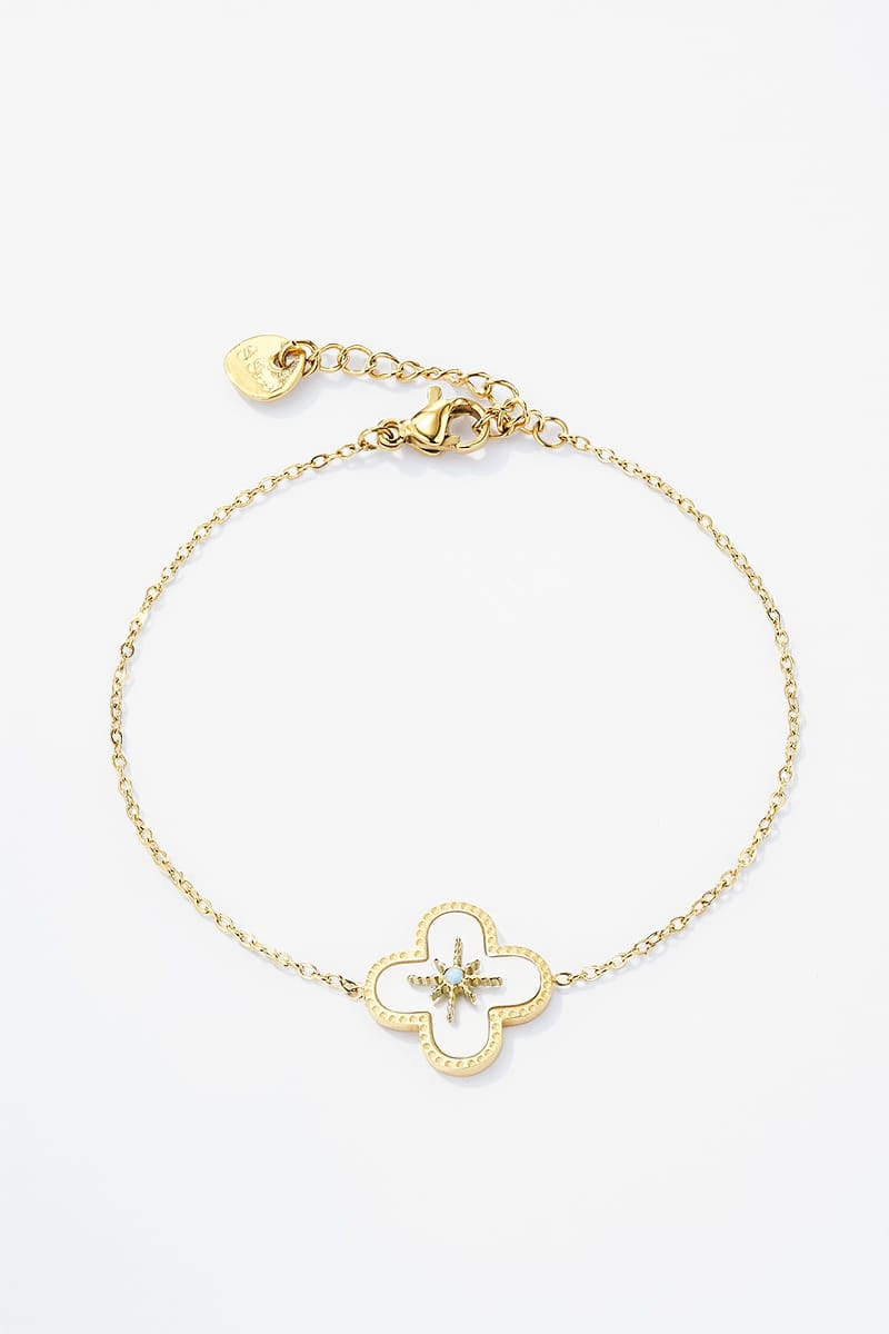 Bracelet Iris – Étoile nacrée en acier doré