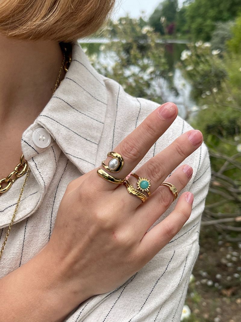 Bague Oréa - Perle et courbes dorées