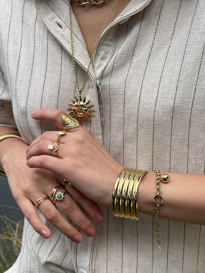 Bracelet Rayhana – Design Courbes & Caractère
