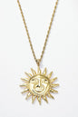 Collier Soléa – Pendentif soleil doré sur chaîne torsadée